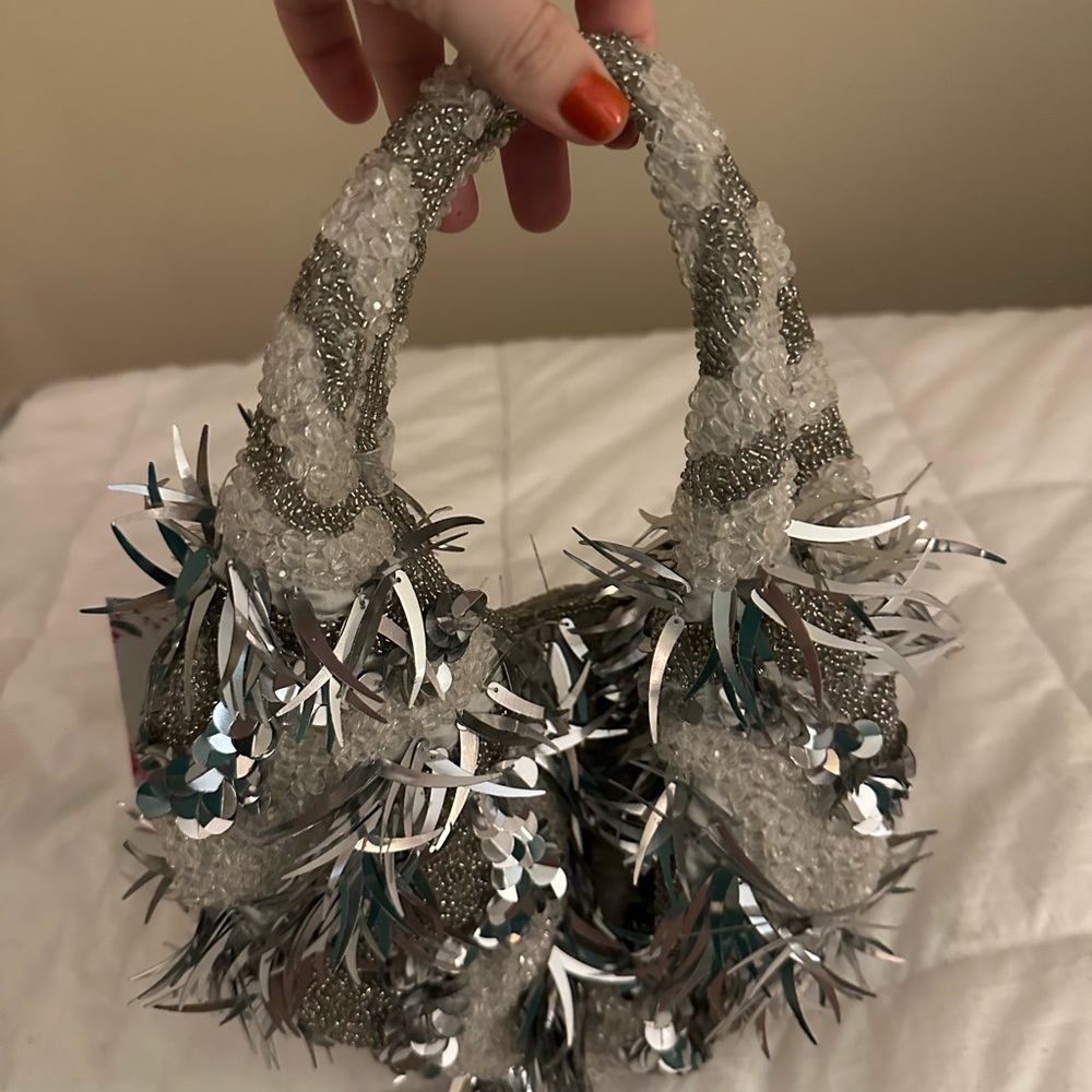 Made In India beaded bag with sequins silver